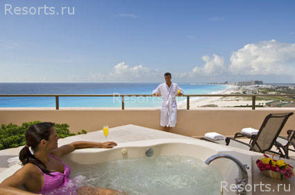Hilton Cancun Golf & Spa Resort 5